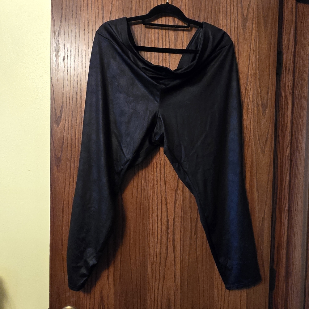 Terra & Sky Black Leggings